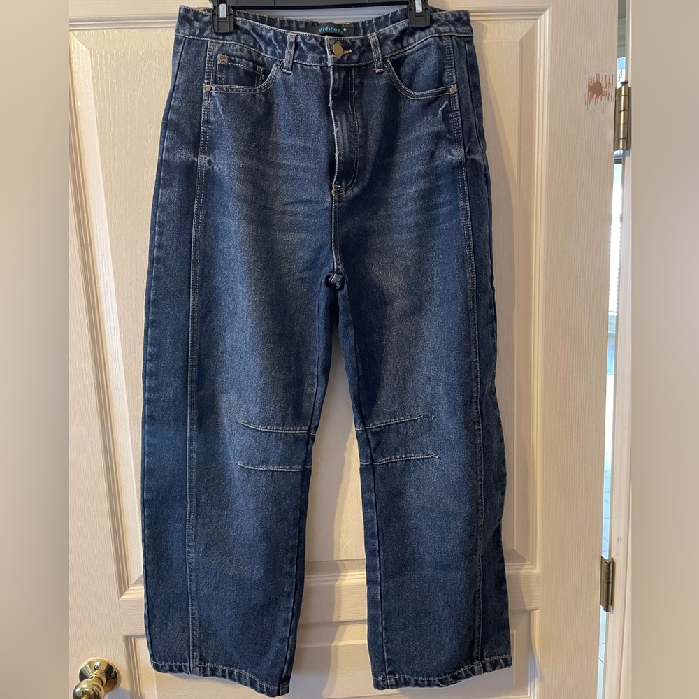 Barrel jeans